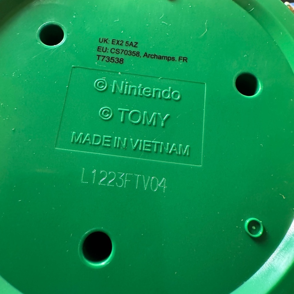 Super Mario Video Game Red and Blue Console - Picture 6 of 6